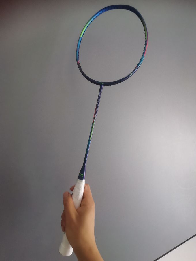 李宁羽毛球拍怎么样 好价跟风入手高颜值超轻拍-李宁风暴ws72_什么