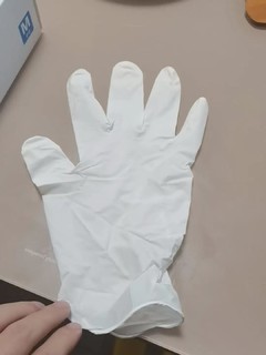 一次性手套，用起来真的很方便。
