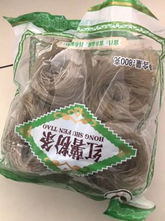 粉条口感细腻光滑，特别的好吃