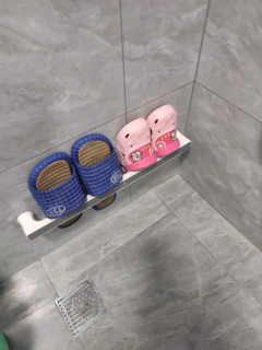 浴室拖鞋置物架，简单好看