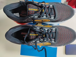 brooks 甘油20gts开箱