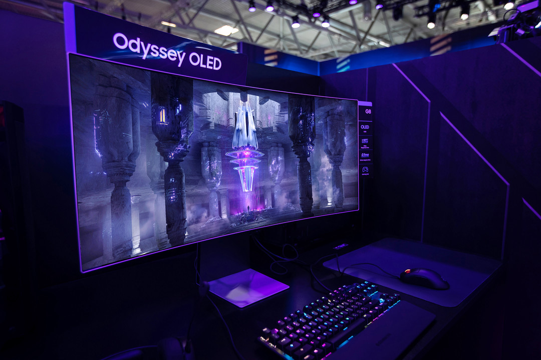 三星首款 OLED 带鱼屏：Odyssey OLED G8 电竞屏登陆国内市场