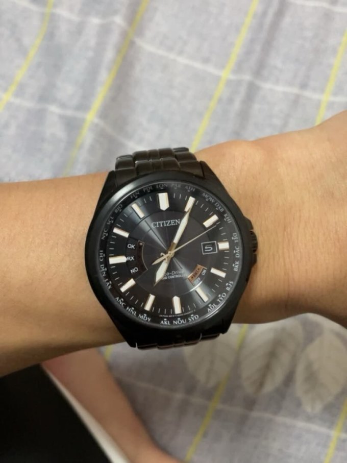 西铁城男款石英表