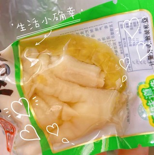 君哥泡椒凤爪辣的爽才够味