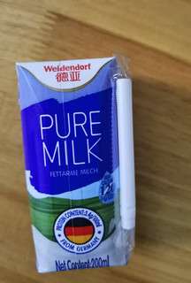 德亚牛奶  低脂高钙 yyds