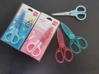 得力小学生✂️