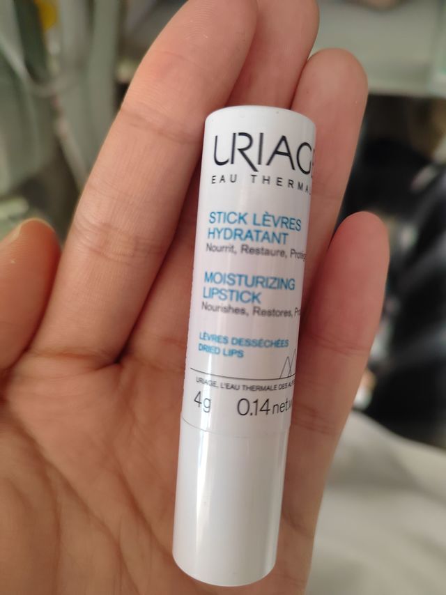 干皮嘴救星！超润唇膏