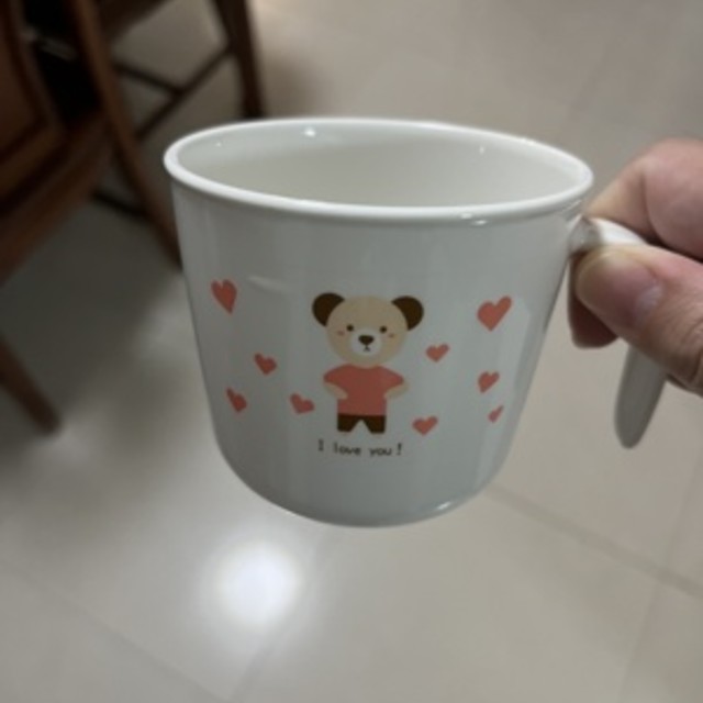 超级实用的儿童漱口杯