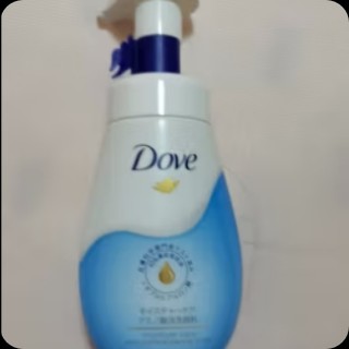 多芬(Dove)保湿水嫩 慕斯洁面泡泡