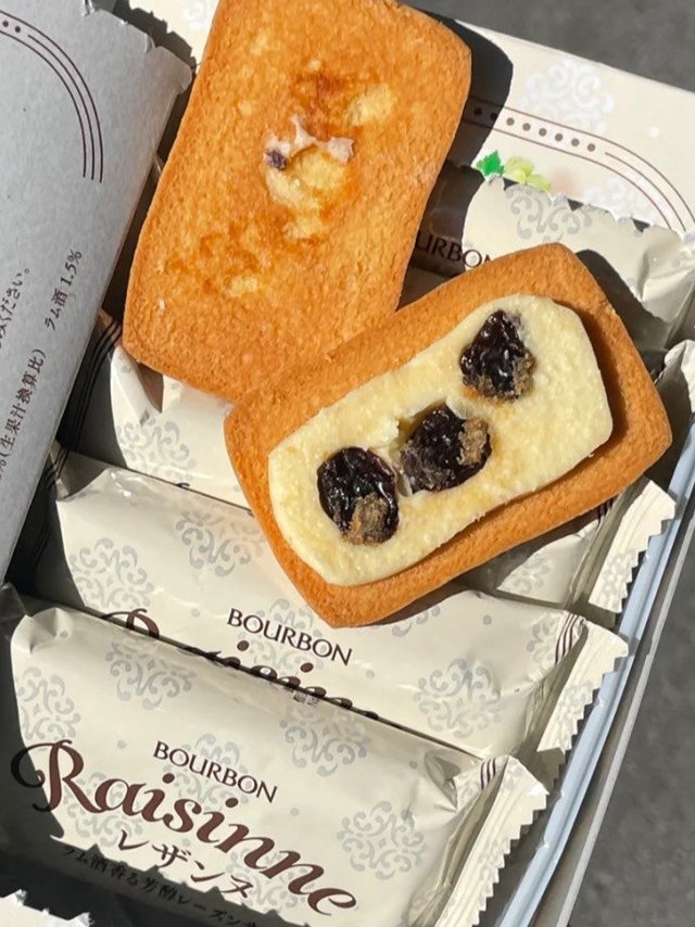 发现一个巨巨巨好吃的朗姆酒奶酥提子饼干！