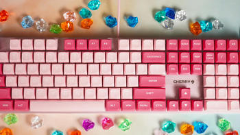 糖果配色艳猛男 - Cherry KC200机械键盘 粉色