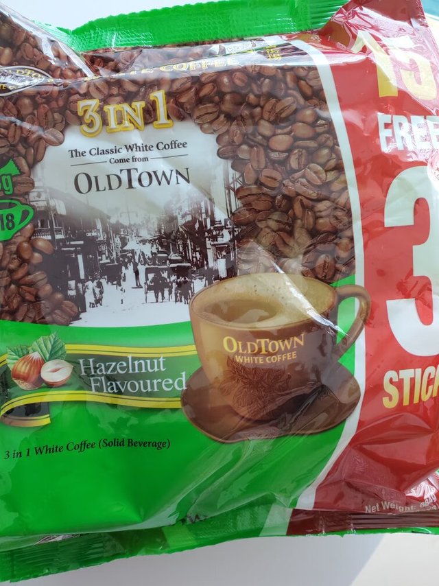 周末来一杯果味白咖啡休息一下