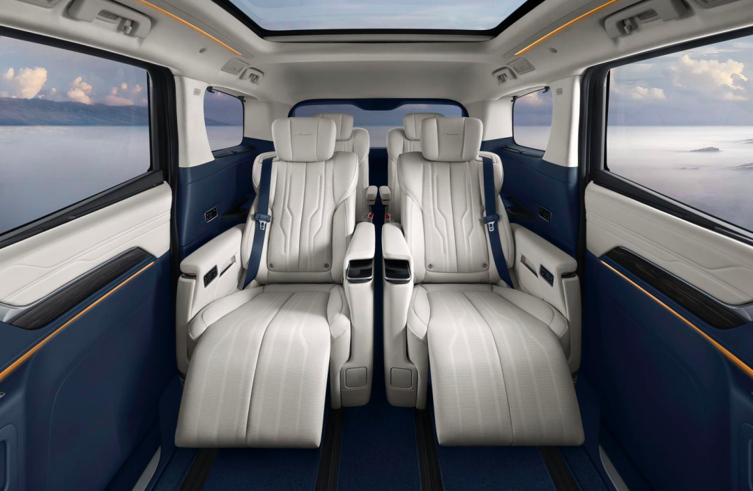 别克发布世纪century六座版内饰官图_mpv_什么值得买