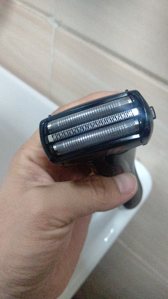 松下es-sl10-k电动剃须刀怎么样 松下全身水洗剃须刀_什么值得买