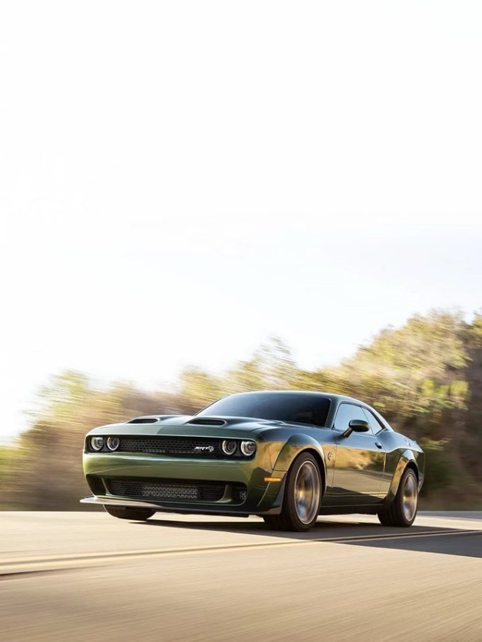 道奇跑车怎么样 道奇挑战者srt宽体地狱猫_什么值得买