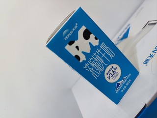牛奶包装内卷起来，让我有种被骗的感觉！