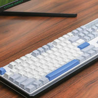 数码原创 篇一百零七：这款三模机械键盘一年充一次电，零延迟堪比有线，杜伽K610w白光版体验