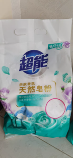 这个牌子的洗衣粉很好用,泡泡中适