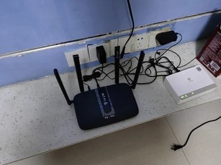 超实惠的WiFi6路由器了营业厅都是两三百