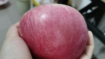 超好吃的苹果🍎色泽水分和甜度都超级棒