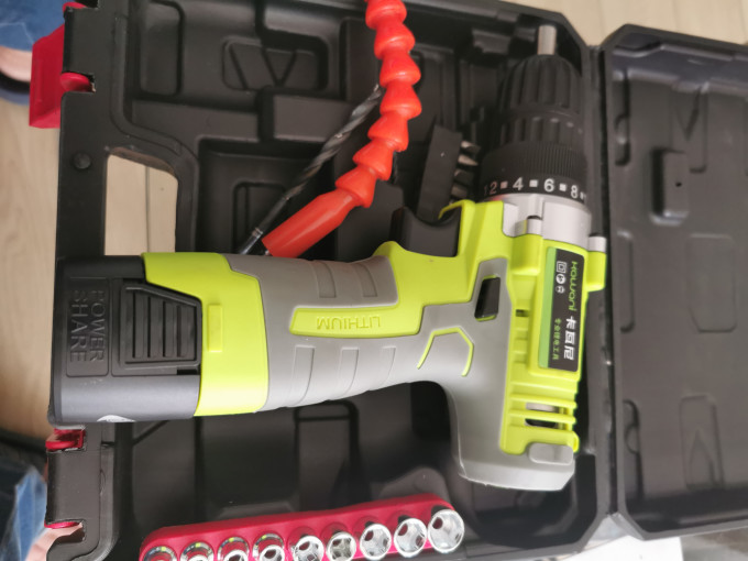 卡瓦尼电钻怎么样 物流很快,用起来很好,外观也很