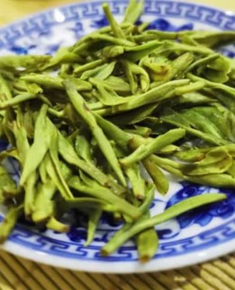 龙井茶每天都喝，特别耐泡，很喜欢