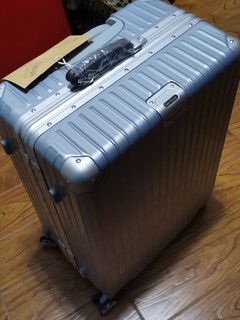网易严选铝框24行李箱