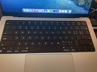 MacBook Pro 14 2021