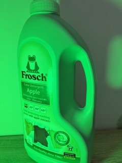 Frosch 彩色衣物固色洗衣液 1.5L 