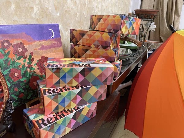 Renova葡萄牙进口彩色抽纸家用餐巾纸