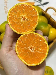 看超甜的云南蜜橘