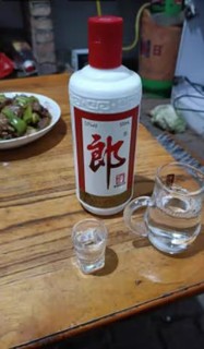 郎酒酱香浓郁，入口柔一线喉，好喝