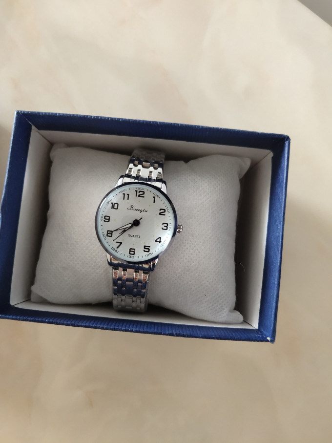 宝格图男款石英表怎么样 手表收到,老妈很喜欢,店家服务._什么值得买