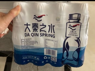 是秦岭山上的泉水，天然气息扑面而来