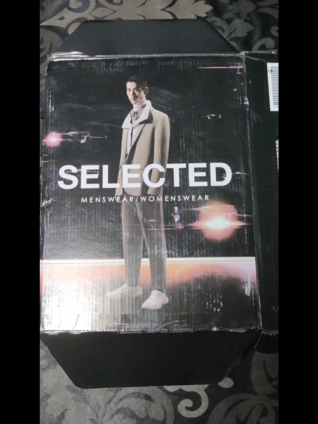 双十一一血——思莱德羊毛外套