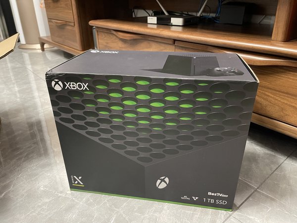 鬼使神差的就原价买了台国行版的Xbox x
