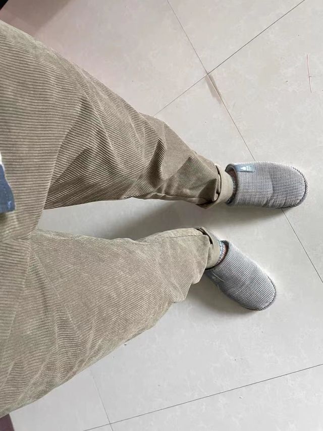 FOREVER21灯芯绒长裤，未显瘦！