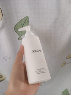 RNW氨基酸温和洁面乳