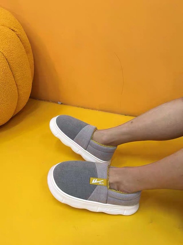 包根的棉拖鞋，保暖更出色