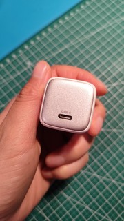 绿联 - iPhone 14 Pro 充电头 使用心得