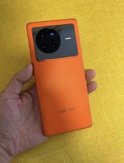 vivo X80一款性价比很高的手机，拍照很棒！