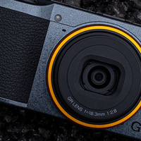 一波三折，街拍神机终于被奶爸收入囊中