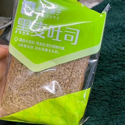 良品铺子饼干糕点