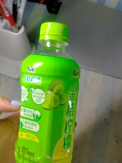 酸酸甜甜的饮料