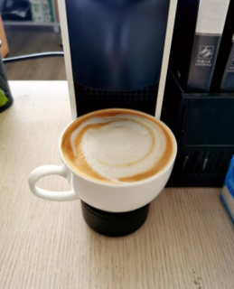 爱死这个咖啡机了每天上班前冲一杯清醒一天