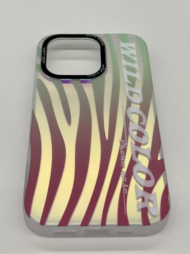 来个不一样风格的Comma 斑斓系列保护壳