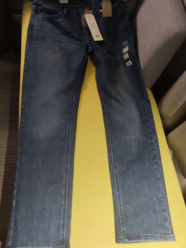 1.5折的李维斯levi's541牛仔裤不错