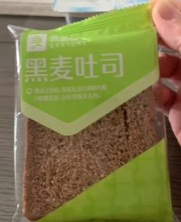 全麦面包，零添加蔗糖，低脂肪，富含膳食纤