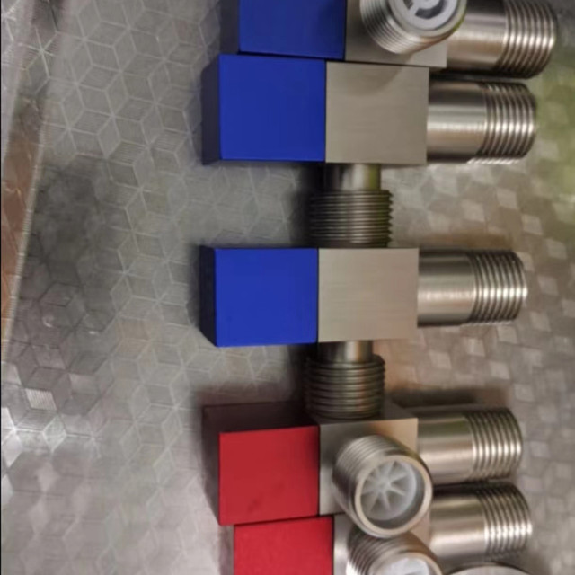 关于全屋更换潜水艇角阀的血与泪