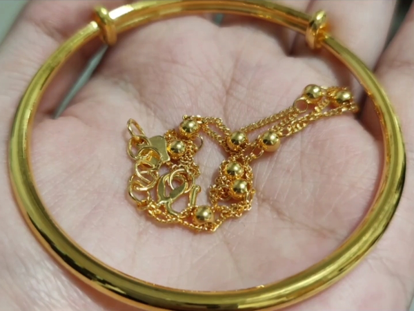 京东中国黄金377克价